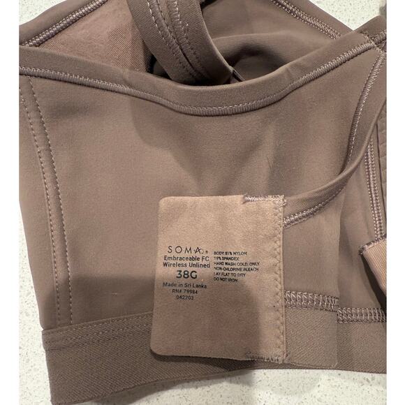 SOMA Embraceable FC Wireless Unlined Bra Mochachino 38G - Picture 3 of 4